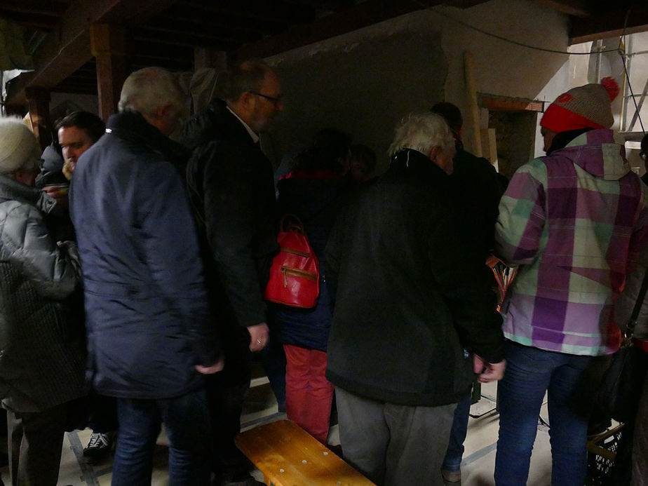 Heilige Messe auf der Baustelle zum 4. Advent (Foto: Karl-Franz Thiede)